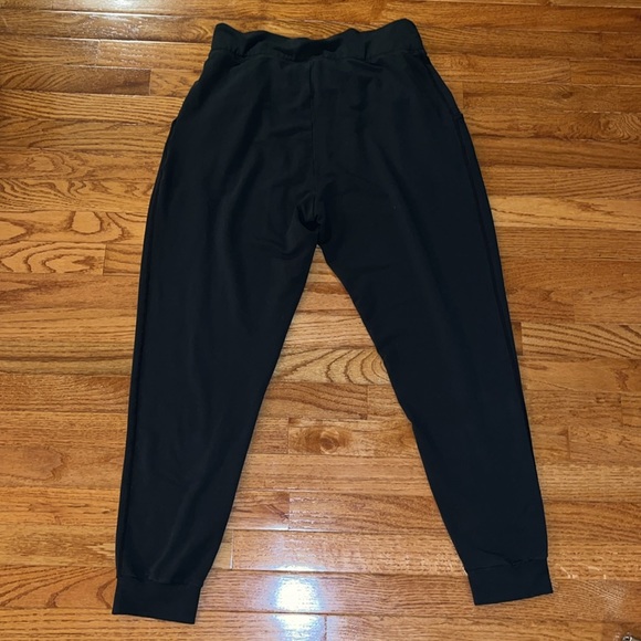 Nike sweatpants/joggers - Picture 8 of 11